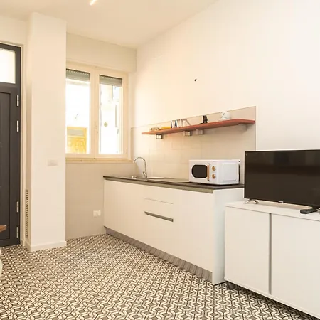 The Flat Apartment
